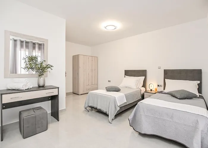 Ferienhaus Elaion Naxos Town